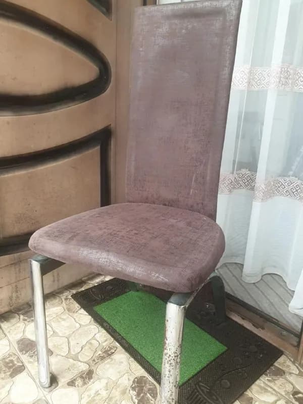 4 стула. — Батуми — 80 ₾