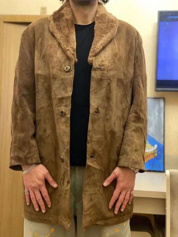 120 lari, размер L/XL, метро Грмагеле 📍 — Тбилиси — 120 ₾