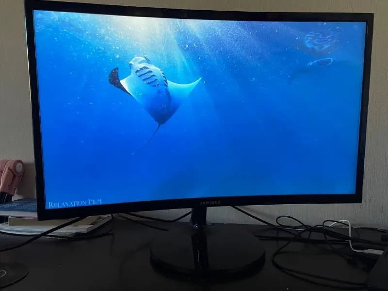 Samsung 23.5'' LC24F390FHIXCI FullHD — Тбилиси — 280 ₾