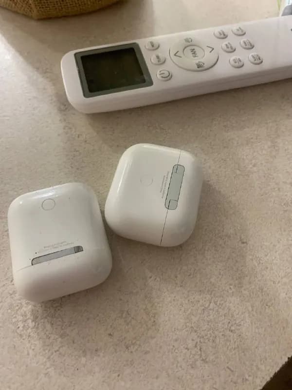 AirPods: — Тбилиси — 240 ₾