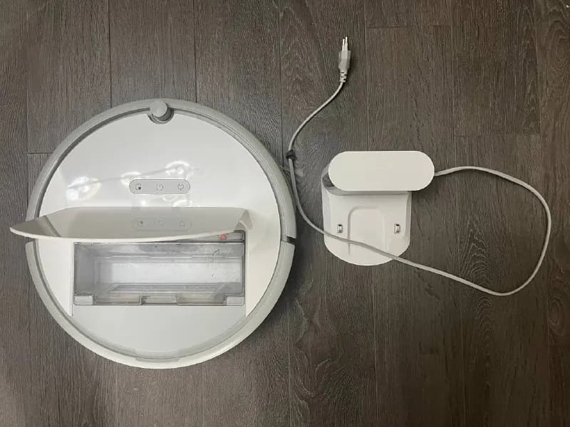 Xiaomi E202-01. Полностью все работает, нужна замена аккумулятора. Отдаю из-за переезда за 90gel. Са — Тбилиси — 90 ₾