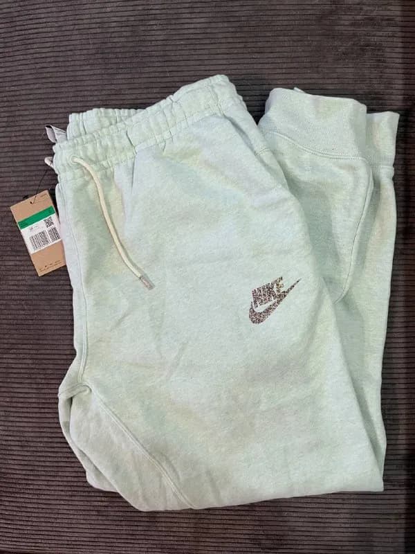 Nike — Тбилиси — 85 ₾