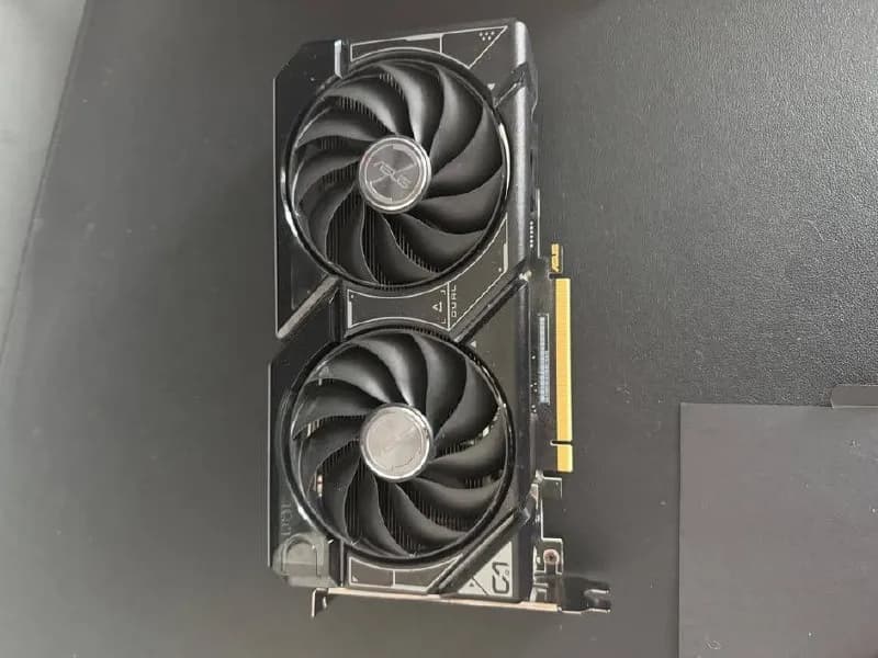Ryzen 7 7700X — 700 GEL — Батуми — 700 ₾