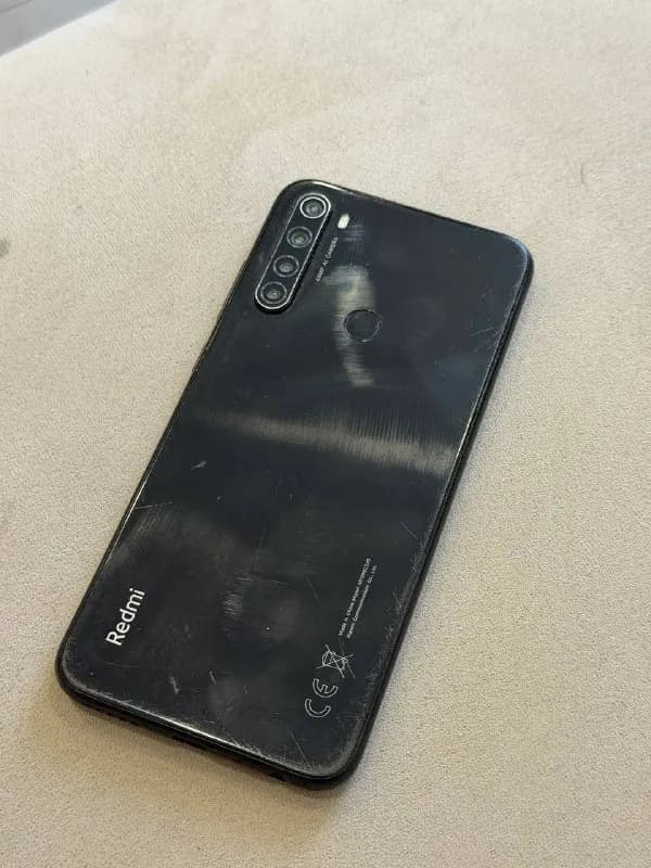 redmi note 8, 4*64 gb. Рабочий, без коробки, зарядки, только телефон. Цена 50 лари — Батуми — 50 ₾