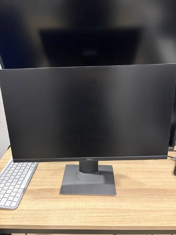 dell 24 дюйма. 60гц. Full hd 1920×1080. — Батуми — 200 ₾