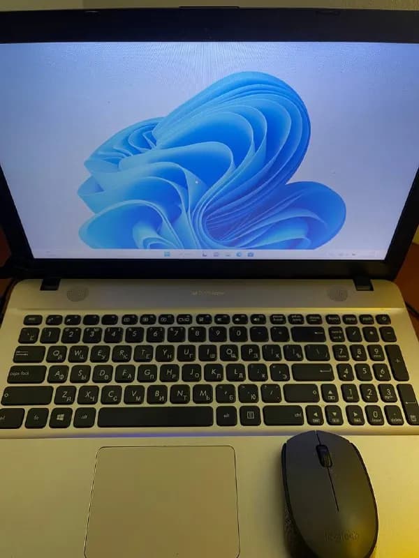 Asus X541UJ Бежевый — Тбилиси — 250 ₾