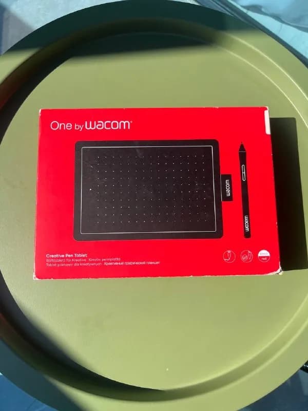 One by WACOM (CTL 472) — Батуми — 100 ₾
