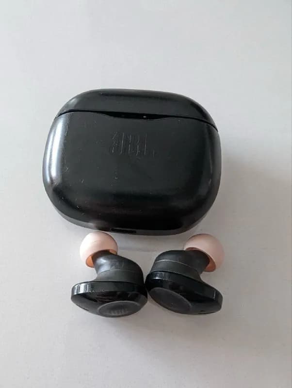 JBL TUNE 125 TWS — 60 лари — Тбилиси — 60 ₾