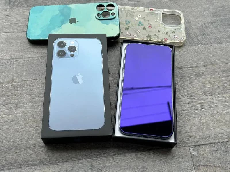iPhone 13 pro max, 256 gb, 87% bh. Состояние очень хорошее, никогда ничего на нем не ремонтировалос — Тбилиси — 2250 ₾