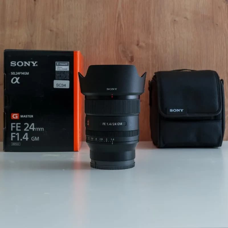 Sony FE 24 mm f/1.4 GM Lens (Like New) — 3600 ₾ — Тбилиси — 3 600 ₾