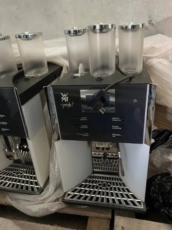 WMF 1400/ Presto! — это суперавтоматическая кофемашина большой производительности — до 150 чашек нап — Тбилиси — 1,400 $