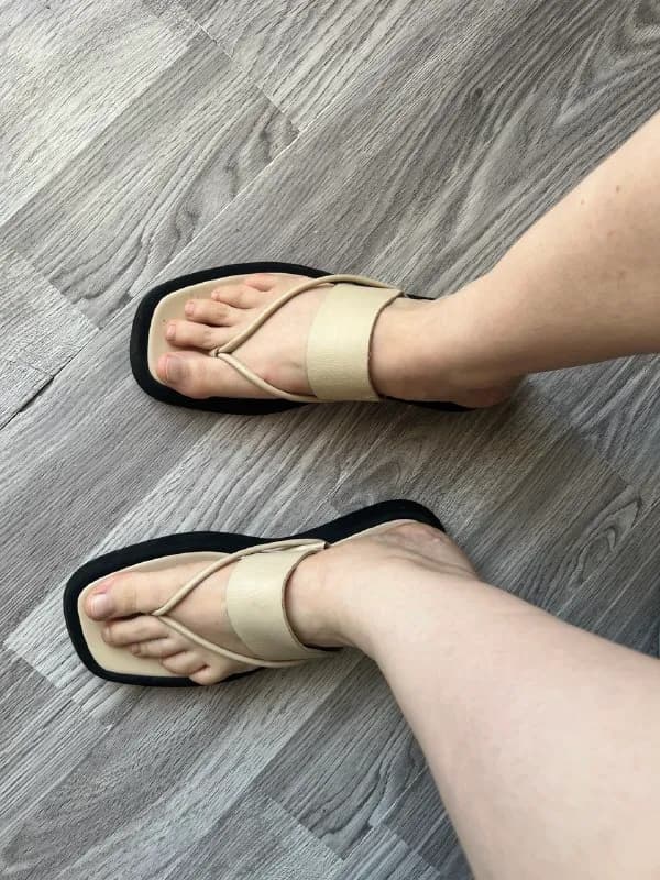 Кожаные босоножки 40 размера — Батуми — 55 ₾