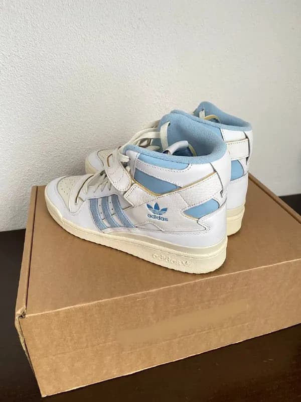 Adidas Forum High в кремовых и голубых оттенках. — Тбилиси — 400 ₾