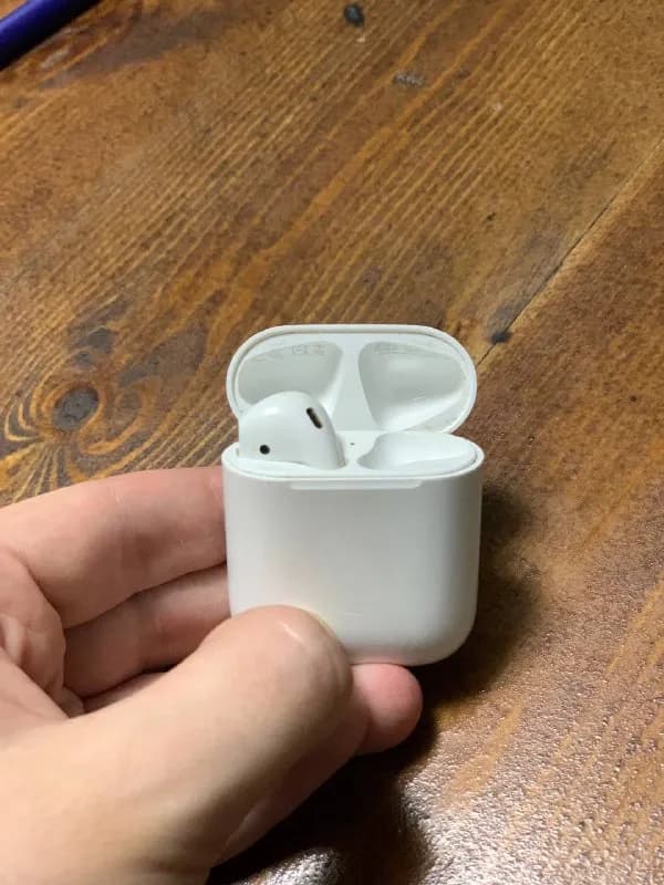 AirPods 2 — Тбилиси — 90 ₾