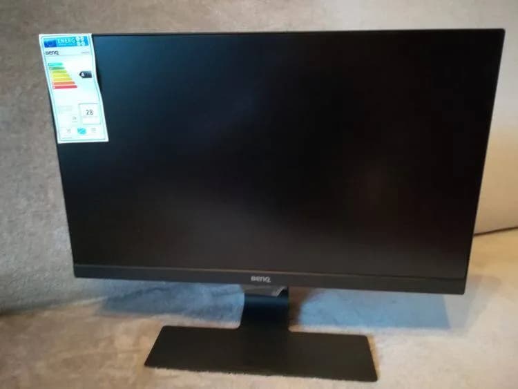 Benq 21.5 FHD IPS 60 hz и 3-х летняя гарантия. 190 лари. — Тбилиси — 190 ₾