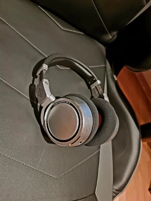 Neumann NDH 20. Состояние идеальное, полный комплект. Цена: 500 лари. — Тбилиси — 500 ₾