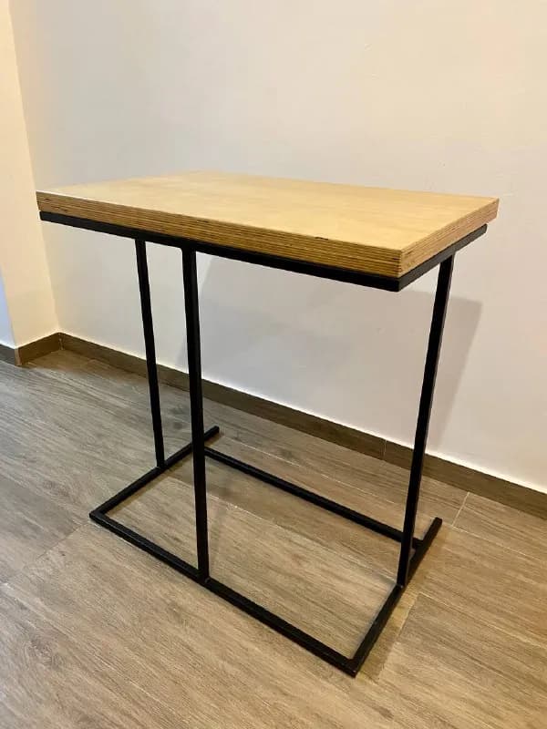 Приставной столик — Тбилиси — 150 ₾