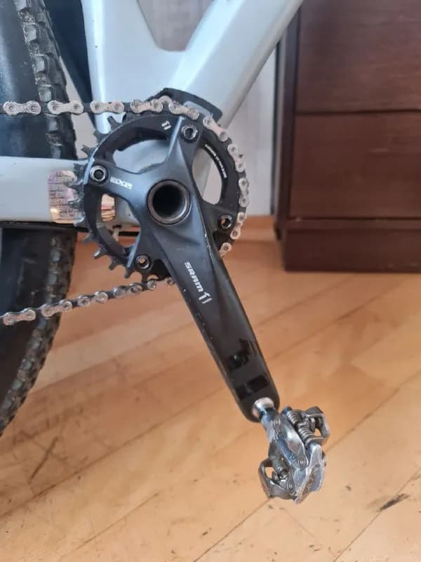 BMC Team Elite 02. Обвес sram gx вперемешку с shimano xtr. Полностью обслужен, состояние отличное. Т — Тбилиси — 4,000 ₾