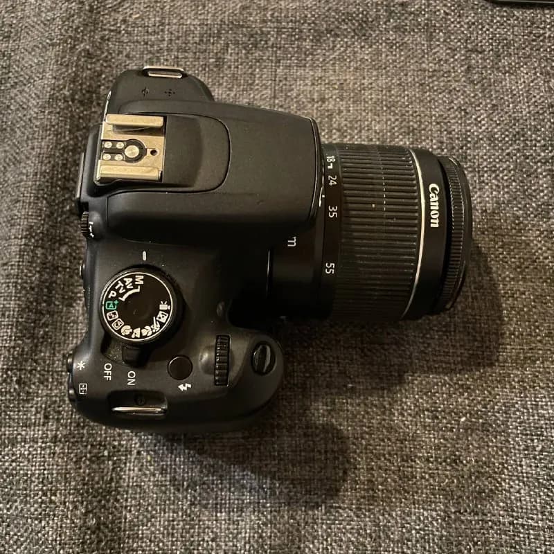 canon 1200d с китовым объективом 18-55 3,5-5,6 в хорошем состоянии с зарядкой и батареей — Тбилиси — 400 ₾
