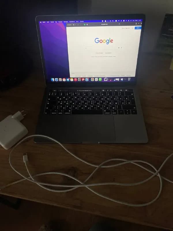 MacBook Pro (13-inch, 2019, Two Thunderbolt 3 ports) — Тбилиси — 1550 ₾