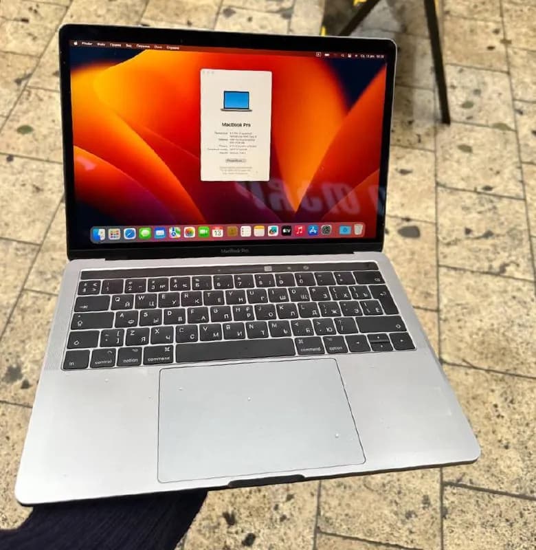 macbook pro 13 2017 with touchbar — Тбилиси — 1 400 ₾