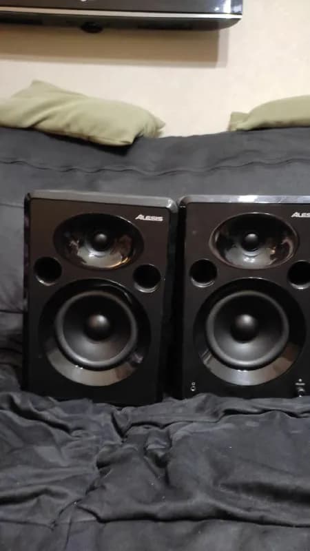 Alesis Elevate 5 Mk II — Тбилиси — 380 ₾