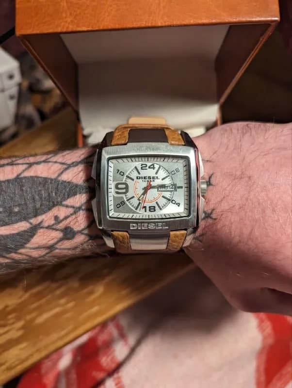 Diesel DZ-1273 ⌚ — Тбилиси — 450 ₾