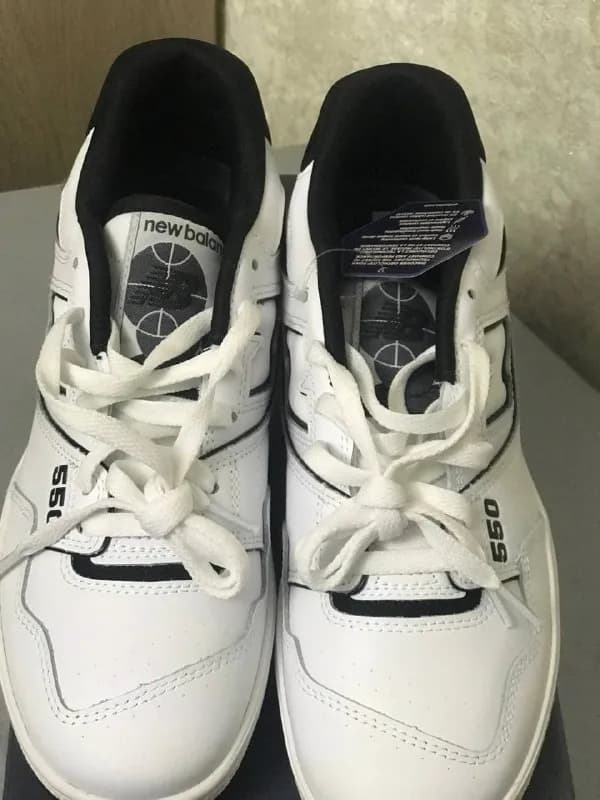 New Balance 550, 43 размер, цена: 400 Лар, остальная информация в Лс. (Оригинальная обувь) — Тбилиси — 400 ₾