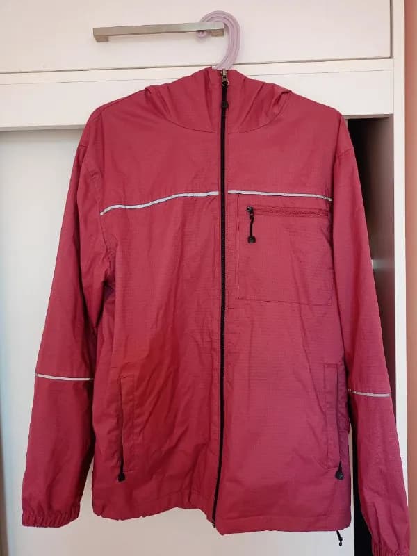 Stussy, размер (s-m) 160gel.есть пару нюансов. За подробностями в лс. — Тбилиси — 160 ₾