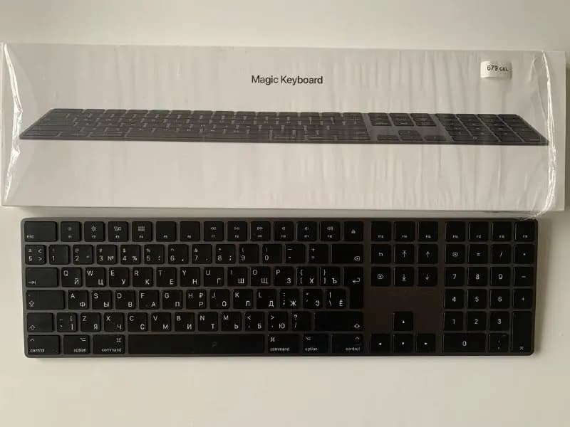 Apple magic keyboard 2 поколения. Клавиатуру покупала в iSpace в Грузии в августе прошлого год. — Тбилиси — 450 ₾