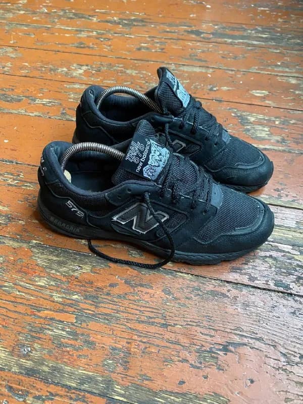 New Balance 575 Англия и 801. Состояние на фото, мой размер 40.5/41. 100 лари за обе пары. — Тбилиси — 41 ₾