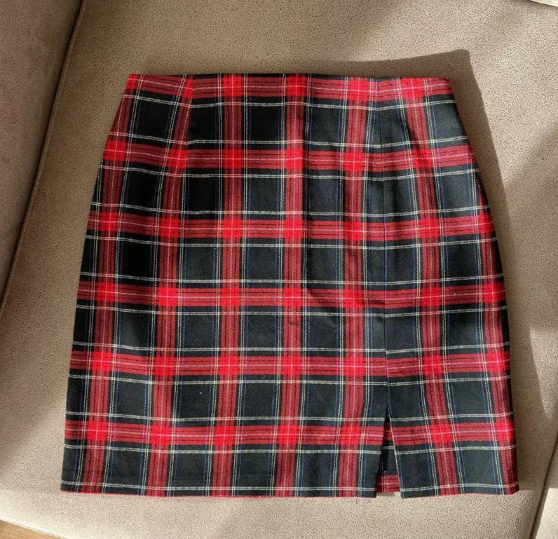 ZARA (s) -35 лари — Тбилиси — 35 ₾