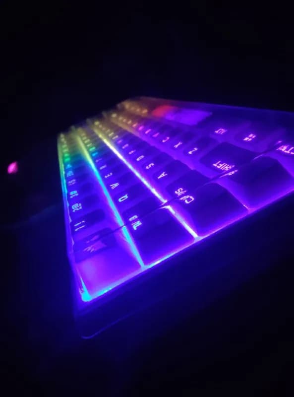 Corsair k65 rgb mini. — Тбилиси — 200 ₾