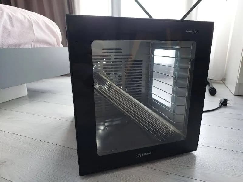 libhof slovakia — Батуми — 250 ₾