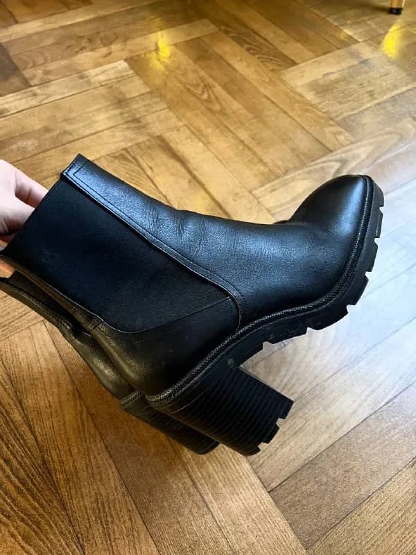 Zara, 39 размер (точно подойдет и на 40) Ношены пару раз, не подошел подъем — Тбилиси — 120 ₾