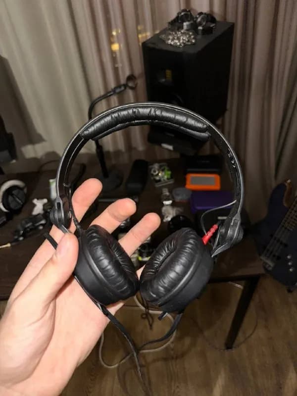Sennheiser HD25 — Тбилиси — 200 ₾
