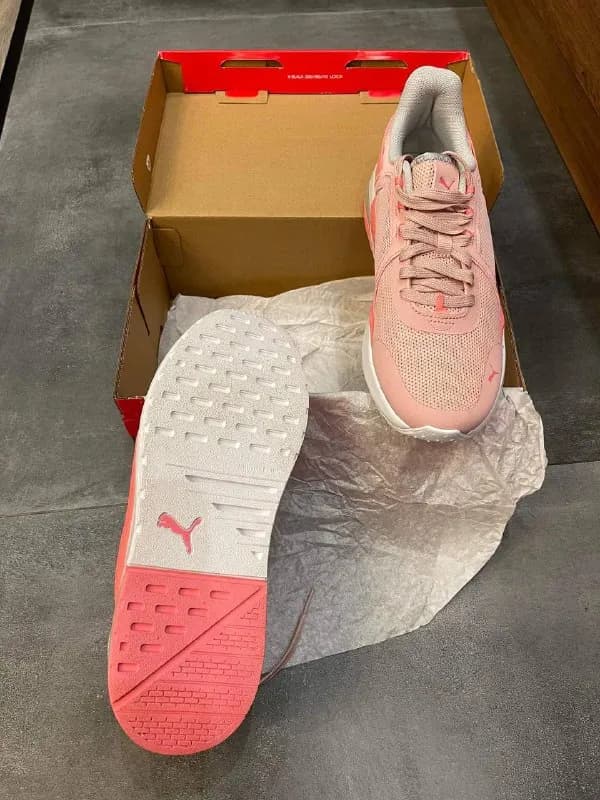 Puma 90s Runner Nu Wave JR 40.5 размер. Совсем новые. Не подошли. — Тбилиси — 100 ₾