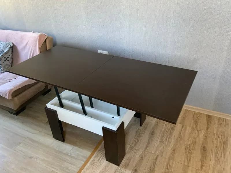 80×69×48, в разобранном виде длина — 160 см, высота — 76 см — Тбилиси — 250 ₾