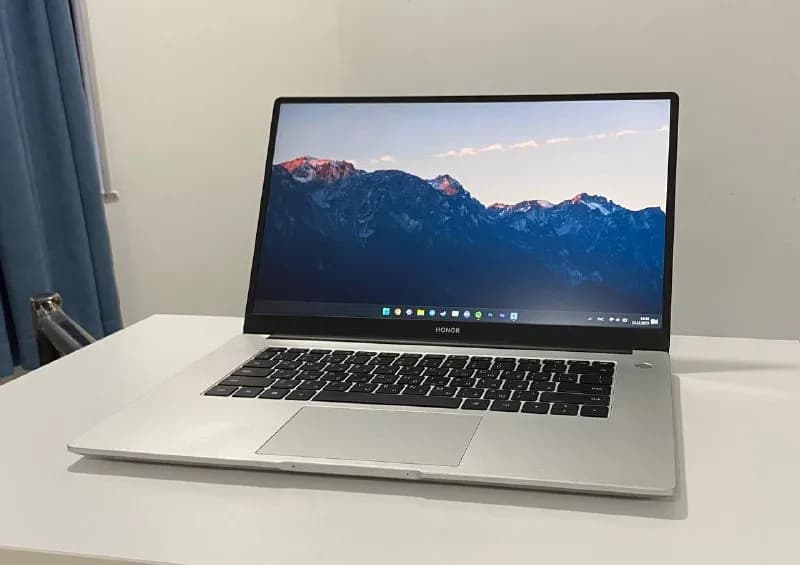 Honor Magicbook 15 (Bhr-WAP9HNRP) — Тбилиси — 1,300 ₾