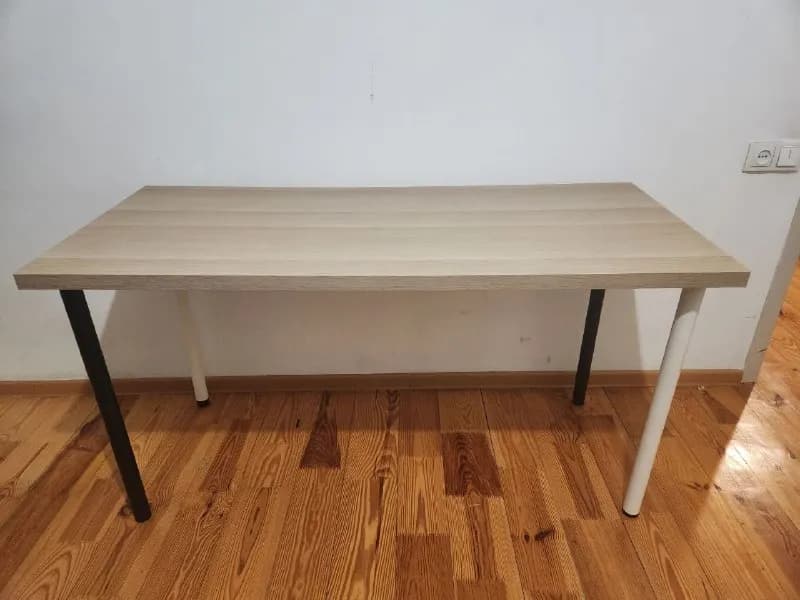 Стол IKEA — Тбилиси — 170 ₾