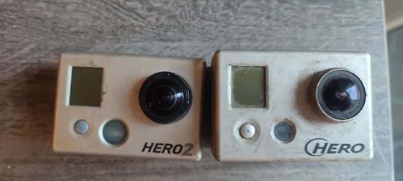 Gopro hero 1 с экраном и goprohero 2 вместе за 100 gel. В комплекте только зарядное устройство. Экра — Тбилиси — 100 ₾