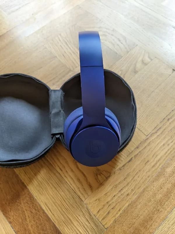 bluetooth наушники с активным шумоподавлением Beats Solo Pro — Тбилиси — 350 ₾
