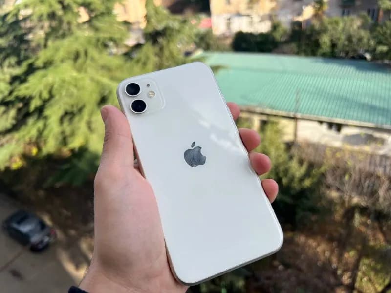 iPhone 11 — Тбилиси — 750 ₾