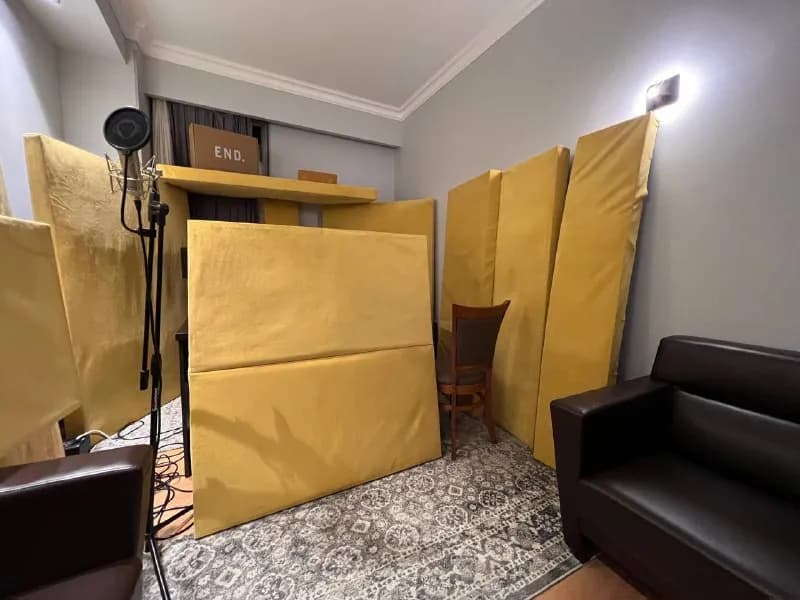 500$ // обычно такое только под заказ и не менее 3000$ //Продаю комплект Аудио-Панелей. Состав: Rock — Тбилиси — 500 ₾