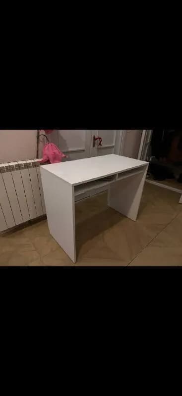 Письменный стол — Тбилиси — 70 ₾