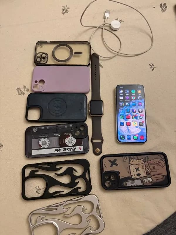 iPhone 14, белый (обычная версия, не Pro, eSIM) — Тбилиси — 850 ₾