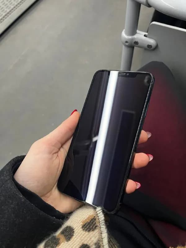 iphone 11 pro max 64 gb — Тбилиси — 1 000 ₾