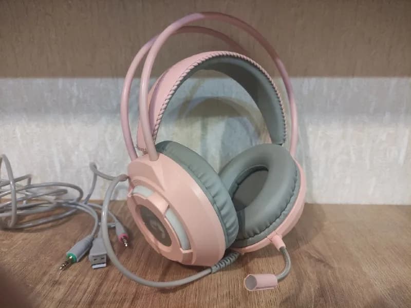 Marvo HG8936 нежно-розового цвета (в жизни чуть ярче цвет) с подсветкой — Тбилиси — 40 ₾