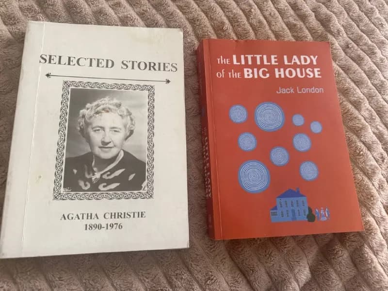Agatha Christie — Selected Stories — 10 лари — Батуми — 10 ₾