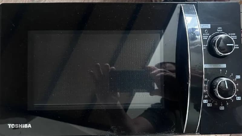 Toshiba 700w — Батуми — 75 ₾